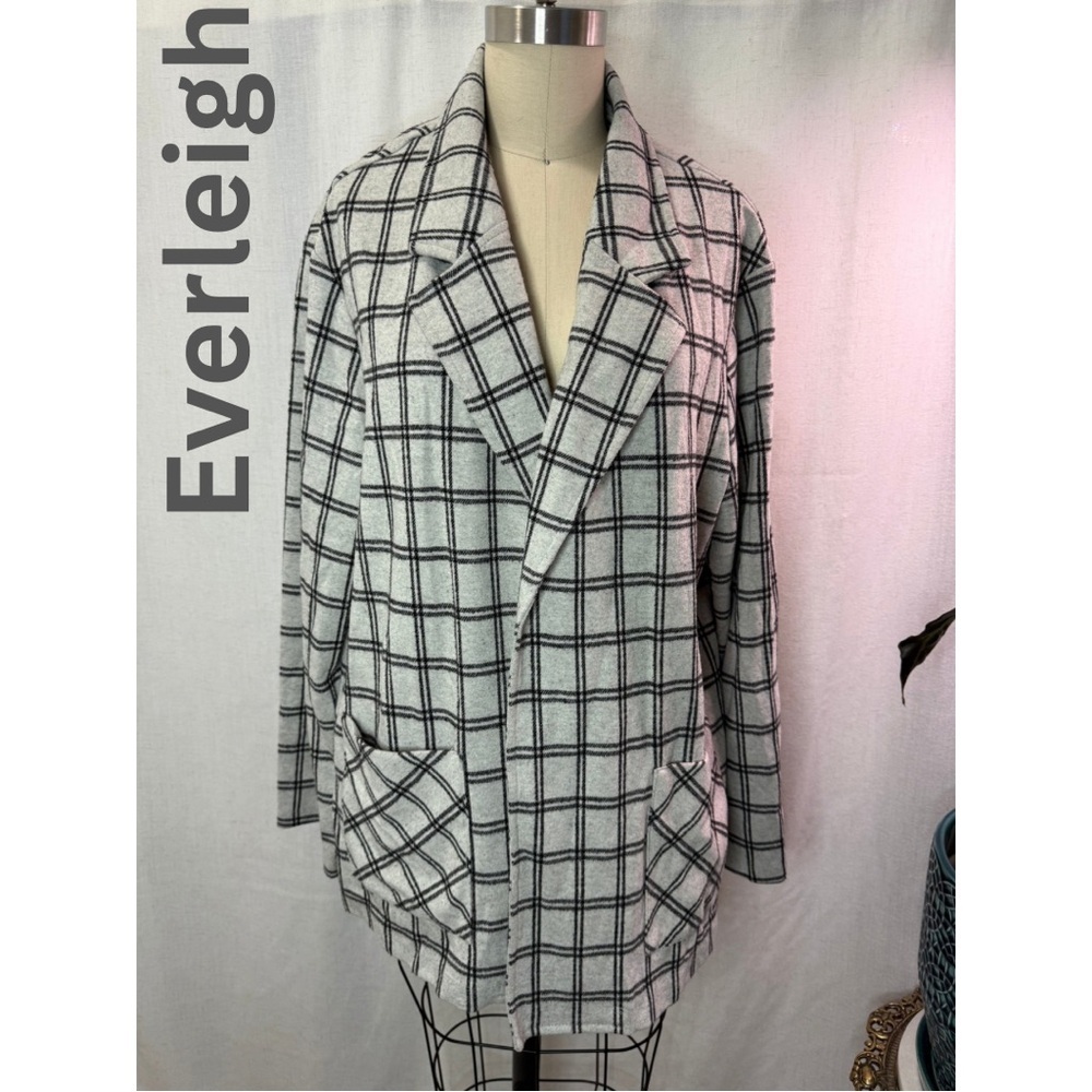 Everleigh Plaid Blazer Jacket Size XL White Black Checkered Open Front Pockets